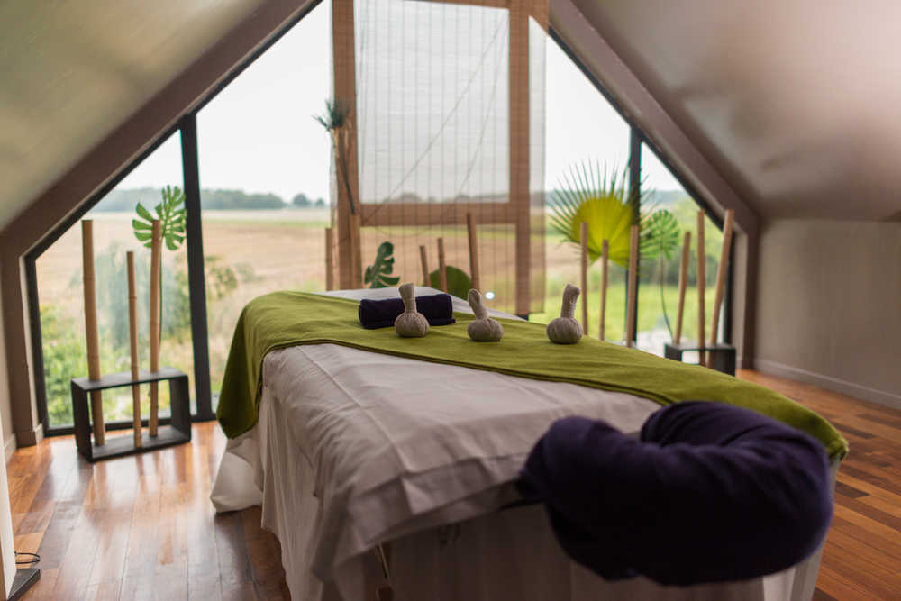 Family and dog friendly luxury hotel near Disneyland Paris